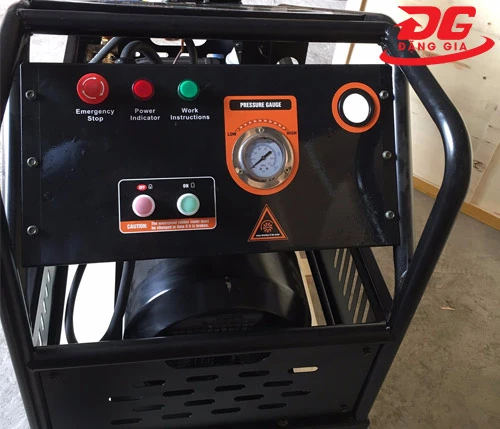 Máy rửa xe chuyên nghiệp Palada 22M58-11T4 4