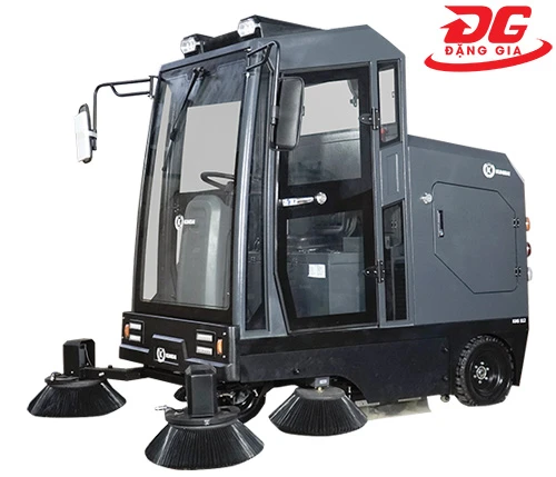 Hình ảnh sản phẩm Xe quét rác ngồi lái Kumisai KMS-S12