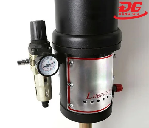 Máy bơm mỡ khí nén thanh dài Palada PD-175 3