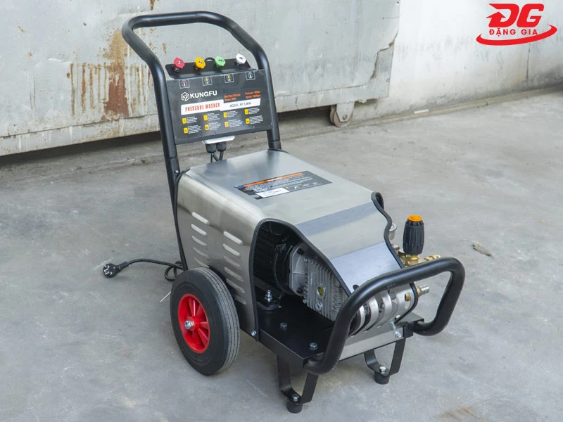 Máy xịt rửa xe áp lực cao Kungfu KF 3.0KW
