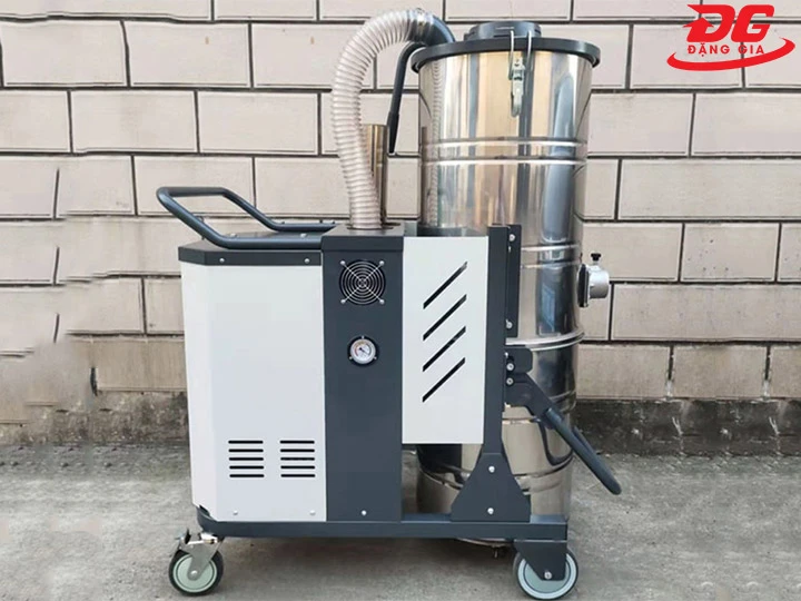 Máy hút bụi công nghiệp Kumisai KMS 400 độ bền cao