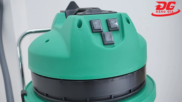 Máy hút bụi hút nước công nghiệp Kumisai KMS802J-3