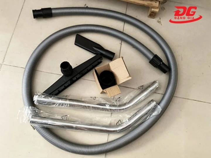 Máy hút bụi nhà xưởng Kumisai KMS 220 làm sạch nhanh