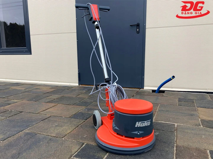 Hako Cleanserv SD43