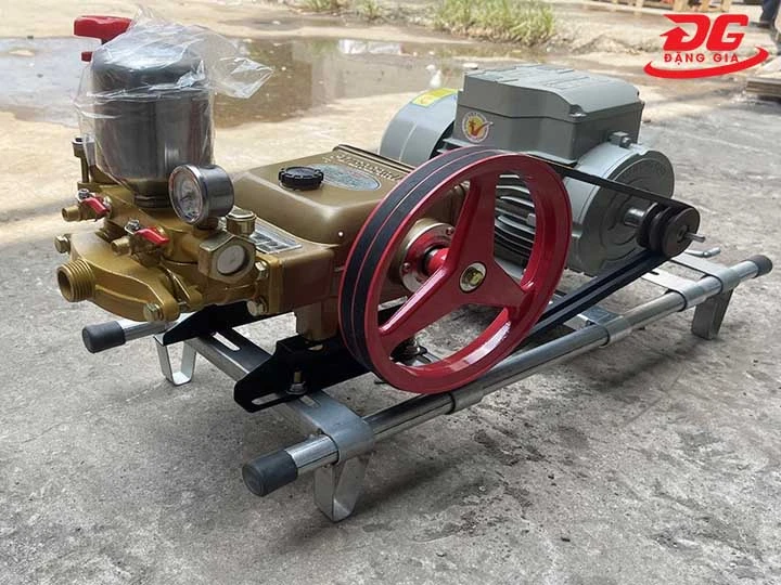 Máy rửa xe 3HP HL50 dây đai
