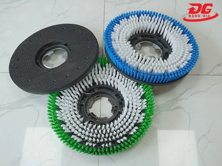Bàn chải máy chà sàn công nghiệp Kungfu Clean HC 523