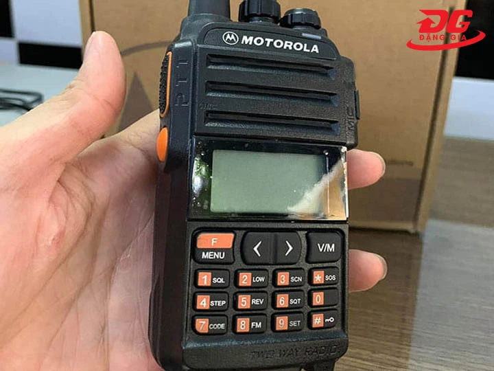 Bộ đàm Motorola CP 1308 Plus gọn