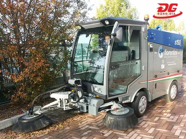Xe quét đường Fiorentini