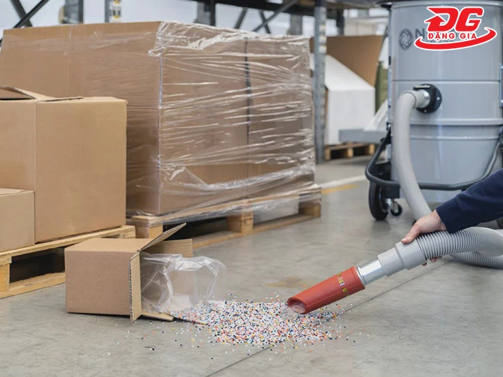 Máy hút bụi công nghiệp pin lực hút siêu mạnh