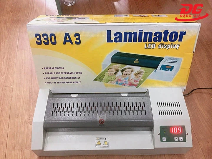 Máy ép nhựa plastic A3 YT-330