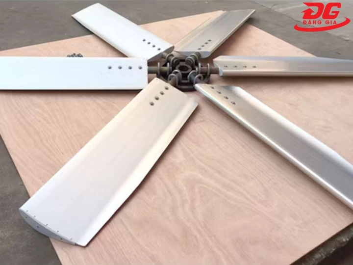 Cánh quạt D4800mm có cấu trúc khí động học, giảm lực cản