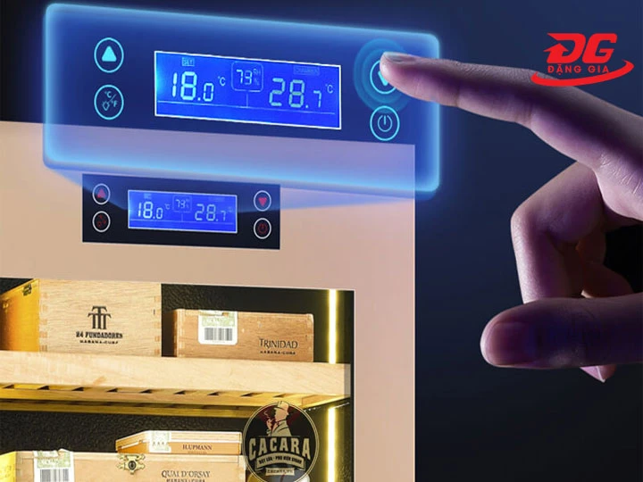 Điều chỉnh độ ẩm, nhiệt độ trên tủ giữ ẩm xì gà