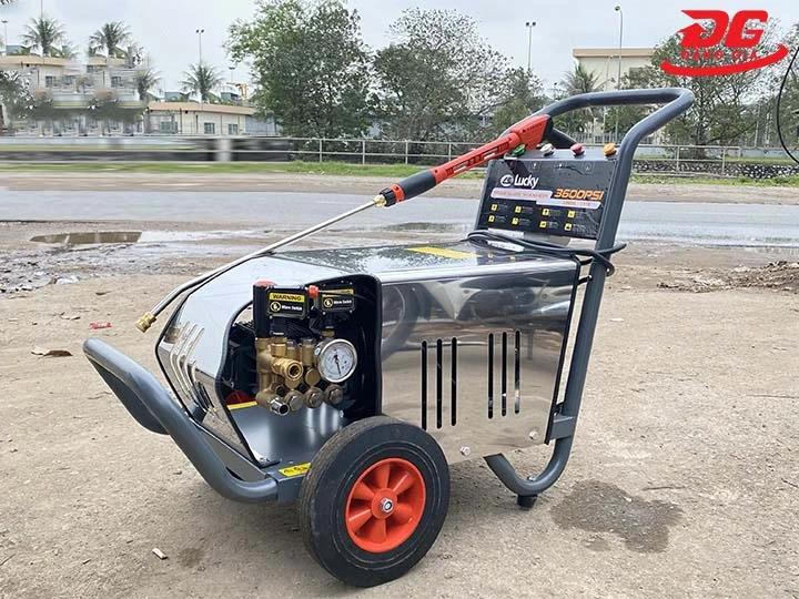 Máy rửa xe 7.5kW