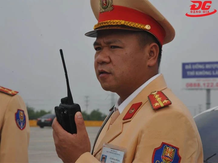 Bộ đàm FDC liên lạc nhanh