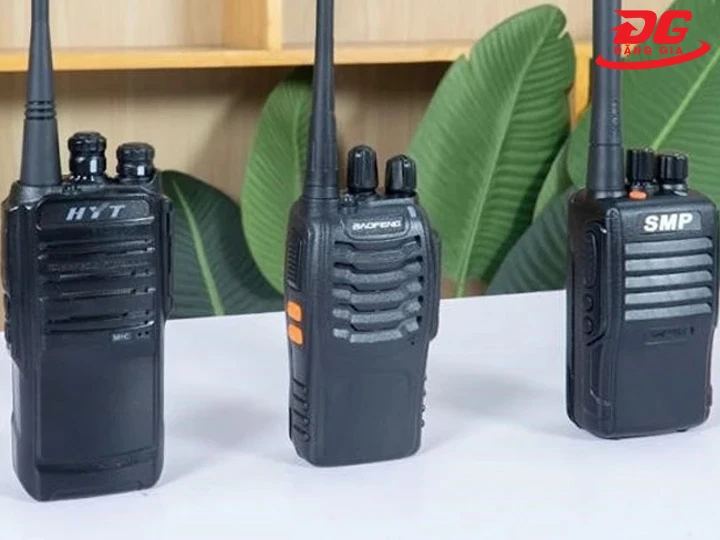 Mua bộ đàm UHF ở đâu chính hãng, giá tốt? Ghé Đặng Gia
