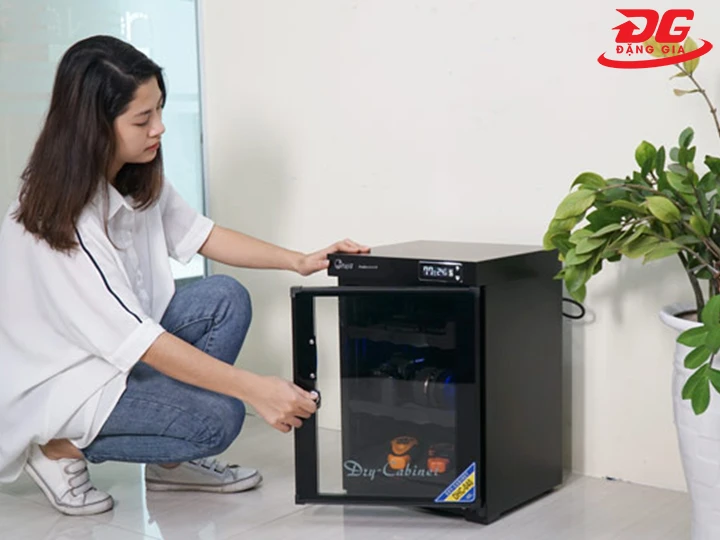 hướng dẫn dùng tủ chống ẩm FujiE AD040 