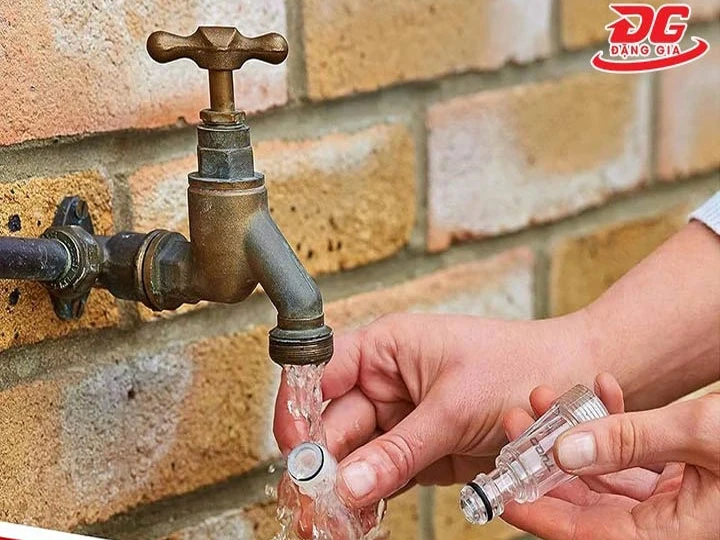 Làm sạch bộ lọc nước, đầu phun
