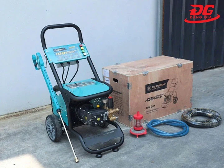 Máy phun rửa xe 5000W HUSPANDA HXD260S