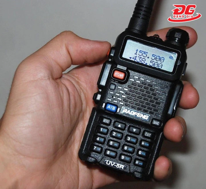bộ đàm Trung Quốc nhỏ gọn