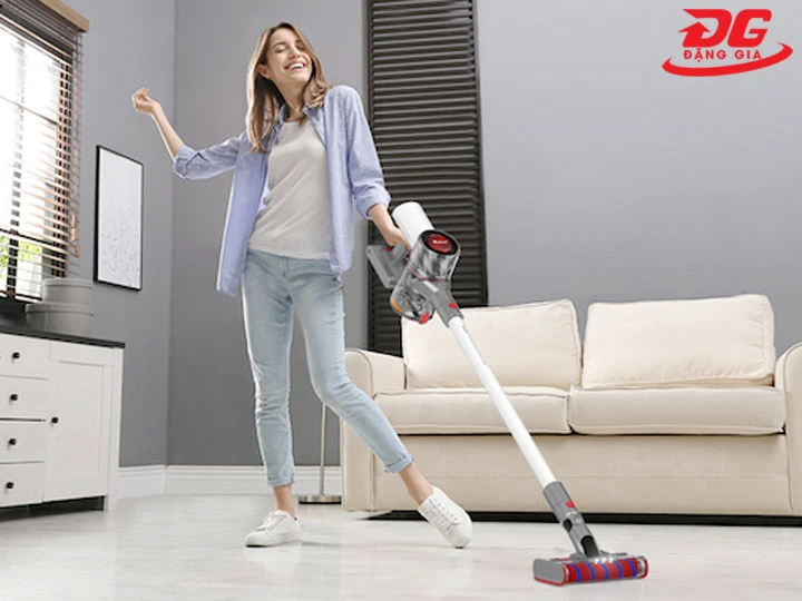 máy hút bụi Redroad khoảng bao nhiêu tiền