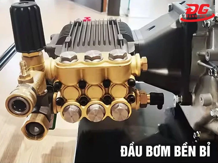 Máy rửa xe tự hút nước bền bỉ