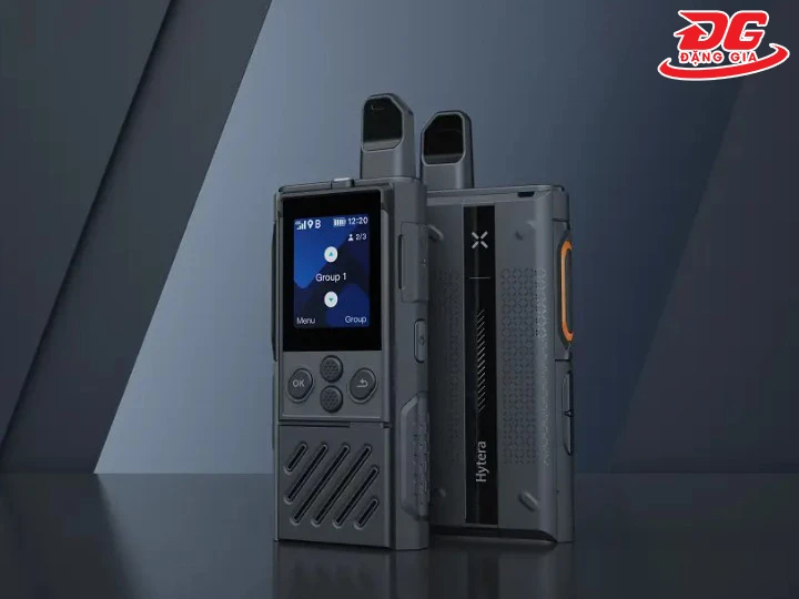 Hytera P30