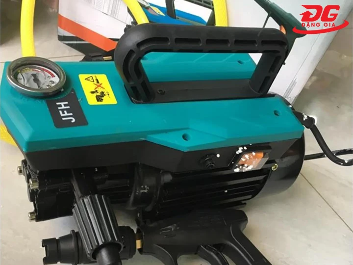 Máy rửa xe mini JFH 1200W