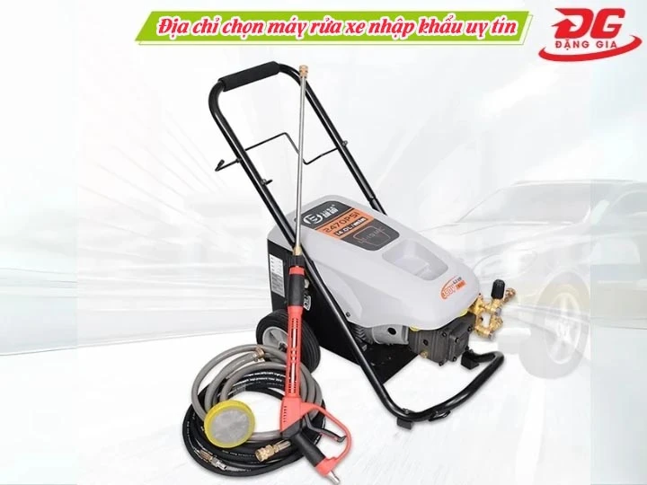 Máy rửa xe nhập khẩu chính hãng