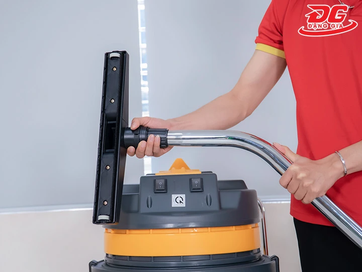 lắp đặt của bàn hút bụi máy hút bụi 30L - 80L