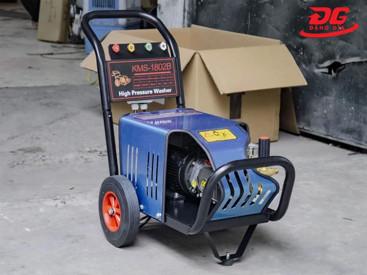máy rửa xe áp lực cao Kumisai KMS-1802B
