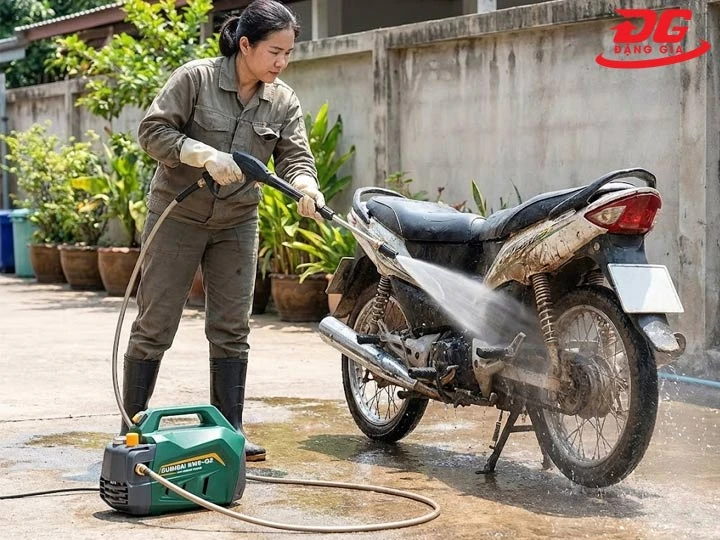 Sử dụng máy rửa xe gia đình Kumisai KMS Q2
