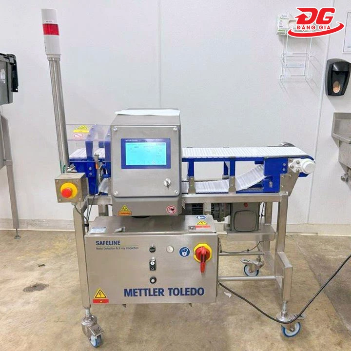 Metal Detector M31R