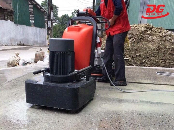 Máy chà sàn xi măng công nghiệp