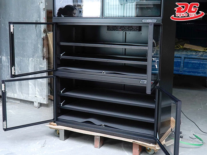  Tủ chống ẩm 1200 lít