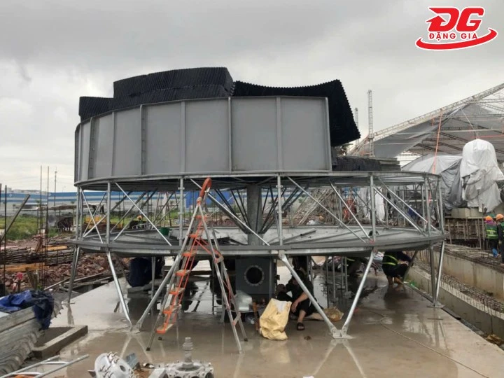 Lắp đặt tháp giải nhiệt Liang Chi LBC-400RT