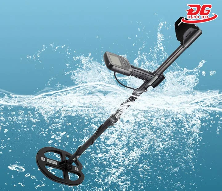 Sử dụng Máy dò kim loại dưới nước