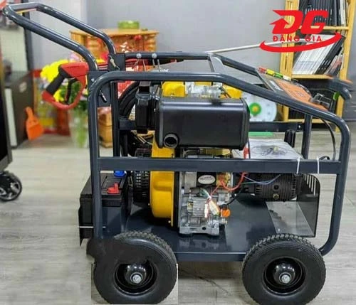 Máy rửa xe dầu Diesel LUTIAN 18D35-10C 3