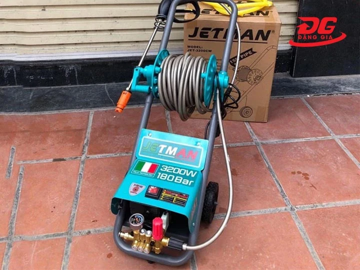 Máy rửa xe Jetman 3200W JM-3200CW