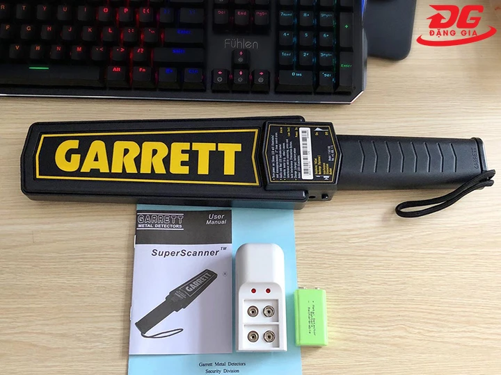 Máy dò kim loại tốt nhất Garrett 1165180