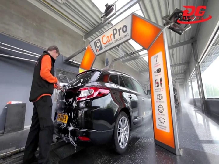 Hệ thống xịt rửa bán tự động
