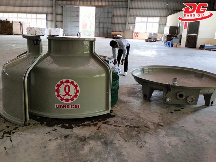 Vỏ tháp giải nhiệt Liang Chi LBC-25RT