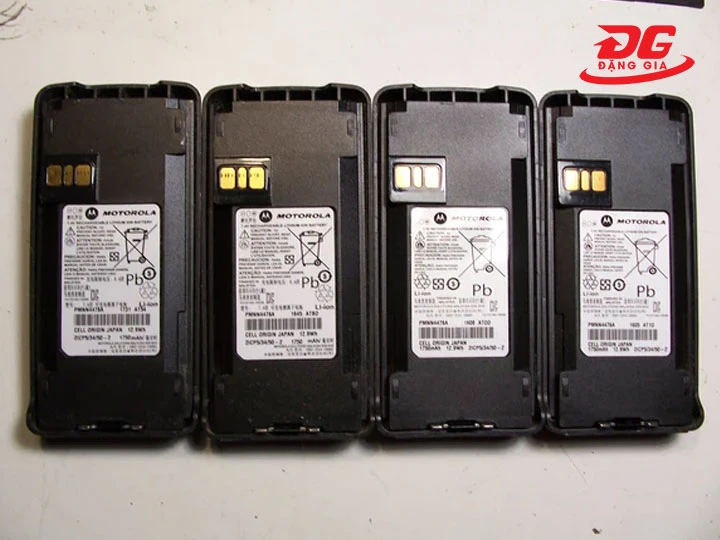 Tip bảo quản pin máy bộ đàm Motorola CP 1300 PMNN4081A
