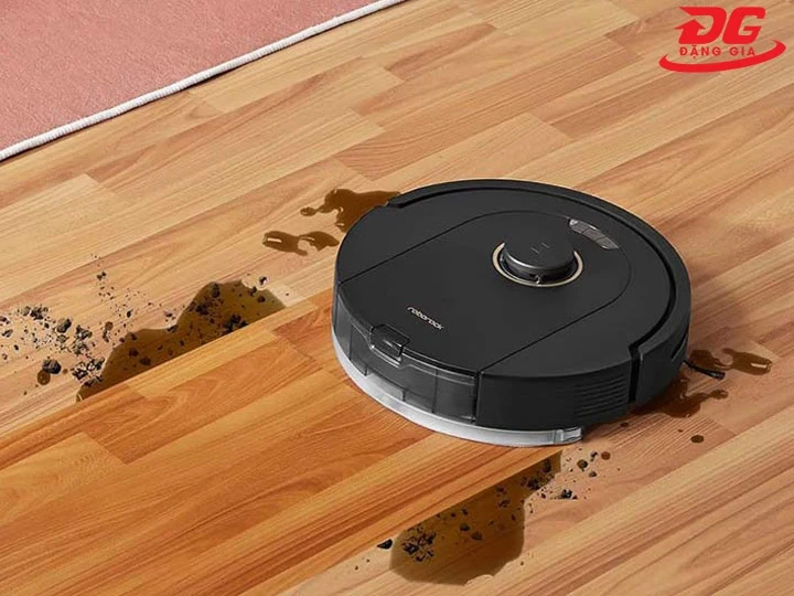 Robot hút bụi và lau nhà nhỏ gọn