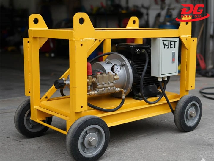 máy xịt rửa xe cao áp chuyên dụng V-JET 350/21