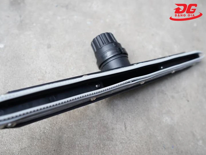 Vị trí miếng cao su bàn hút nước