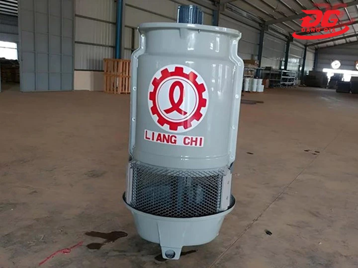 Lắp đặt tháp giải nhiệt nước Liang Chi LBC-5RT
