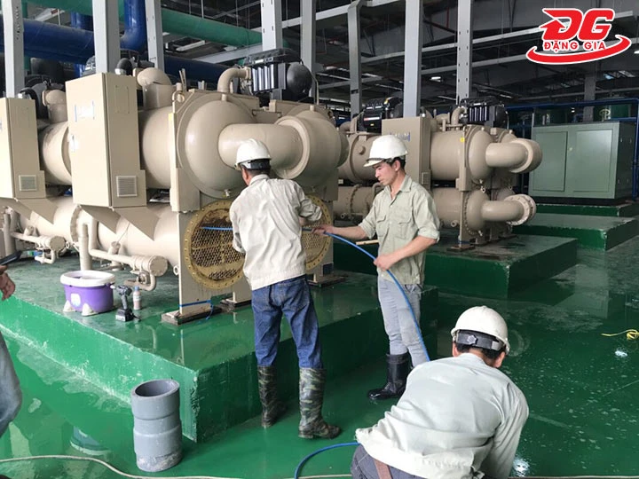 xử lý cáu cặn tháp giải nhiệt bằng phương pháp vật lý