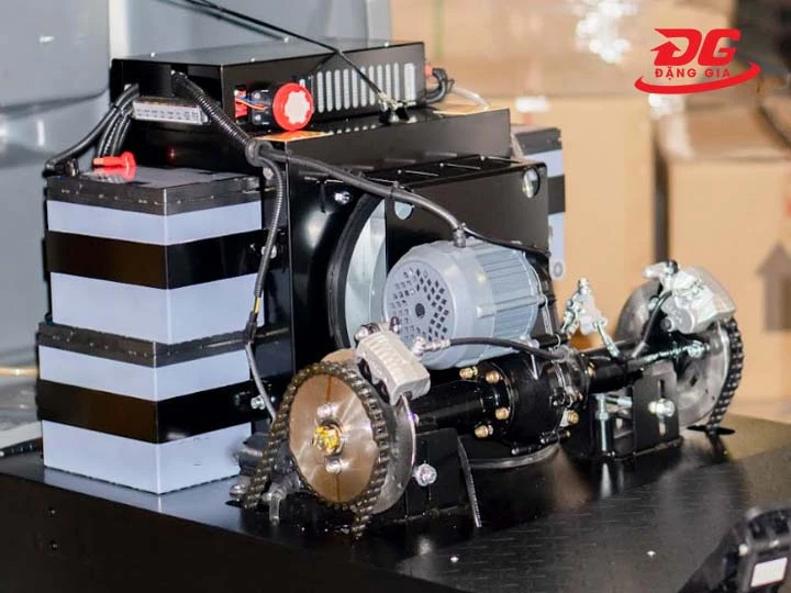 xe quét rác Kumisai KMS-82 (Mini) bền