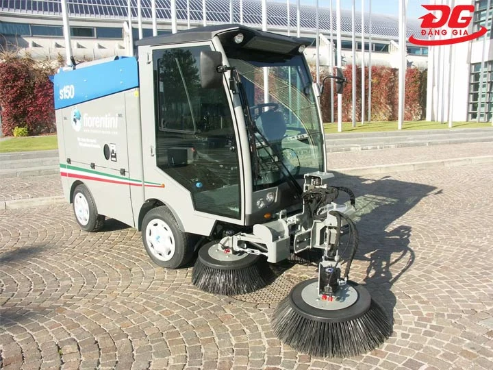 máy quét rác Fiorentini S150
