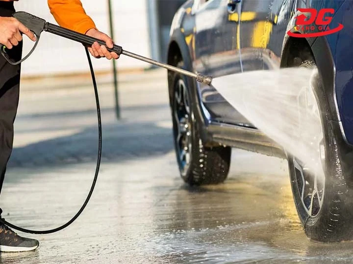 sử dụng máy rửa xe đúng cách